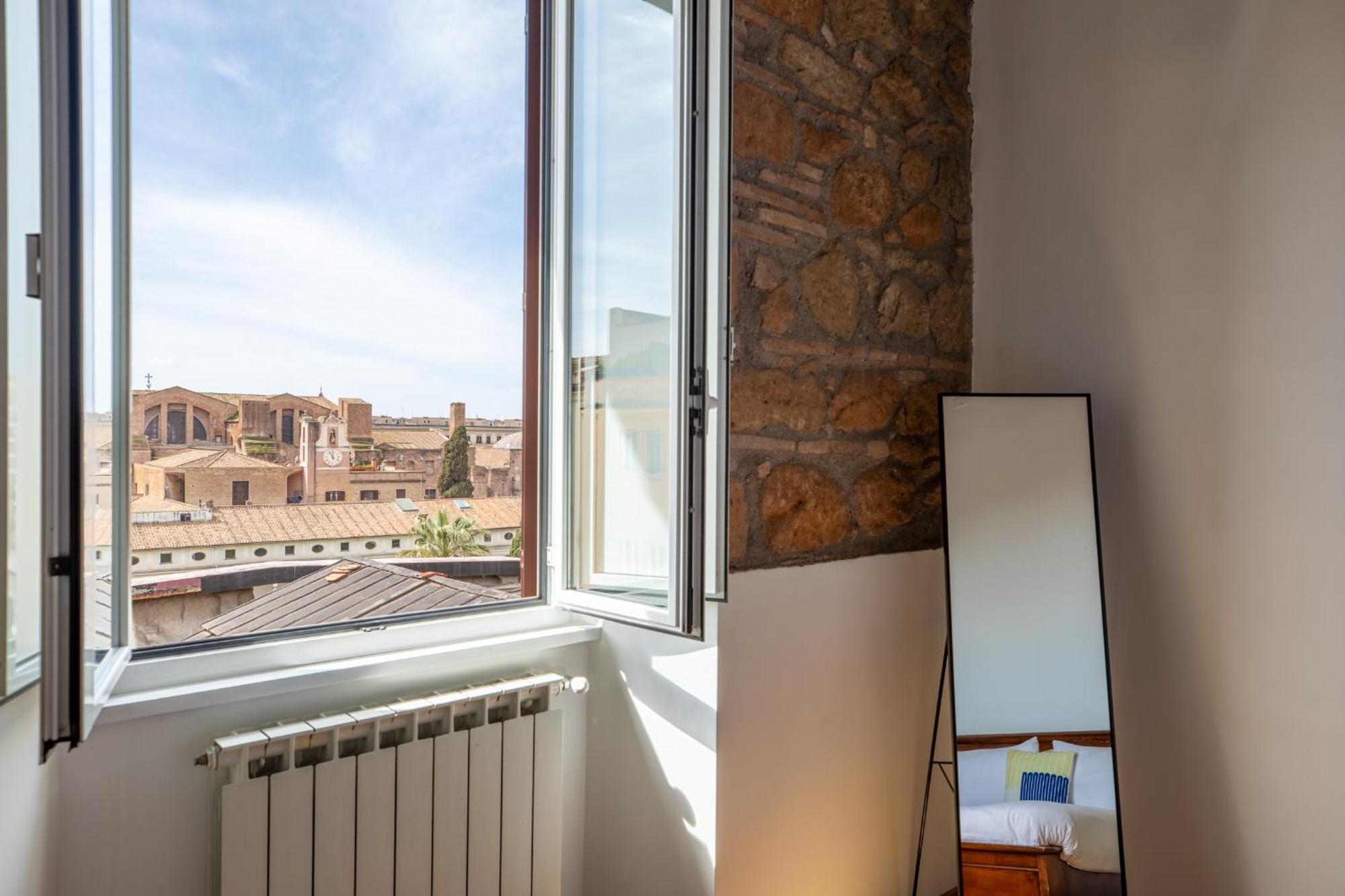 Appartamento Iflat Minimal Design In The Heart Of *