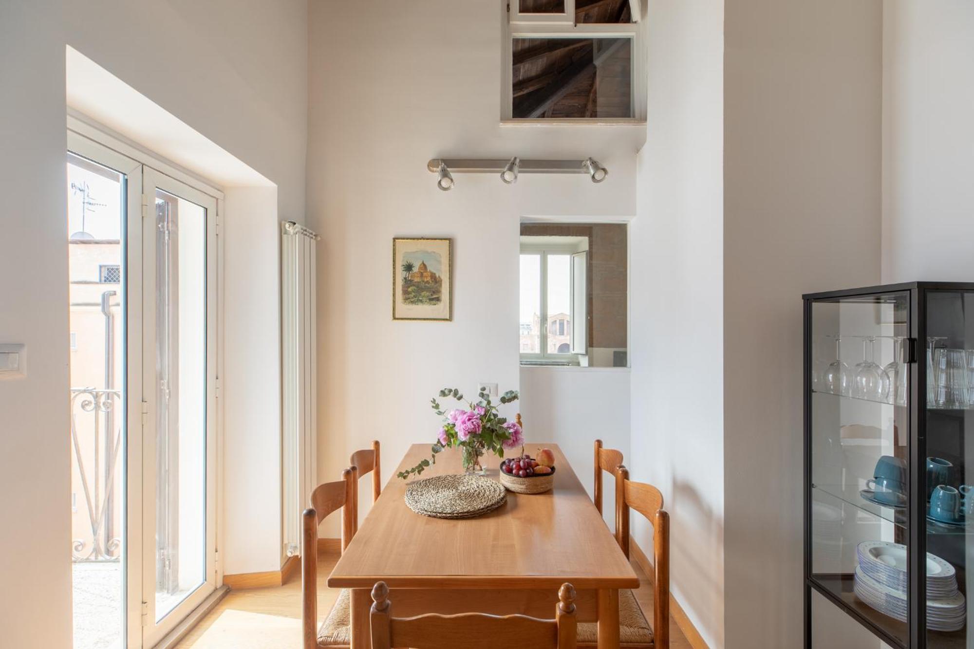 Iflat Minimal Design In The Heart Of Appartamento