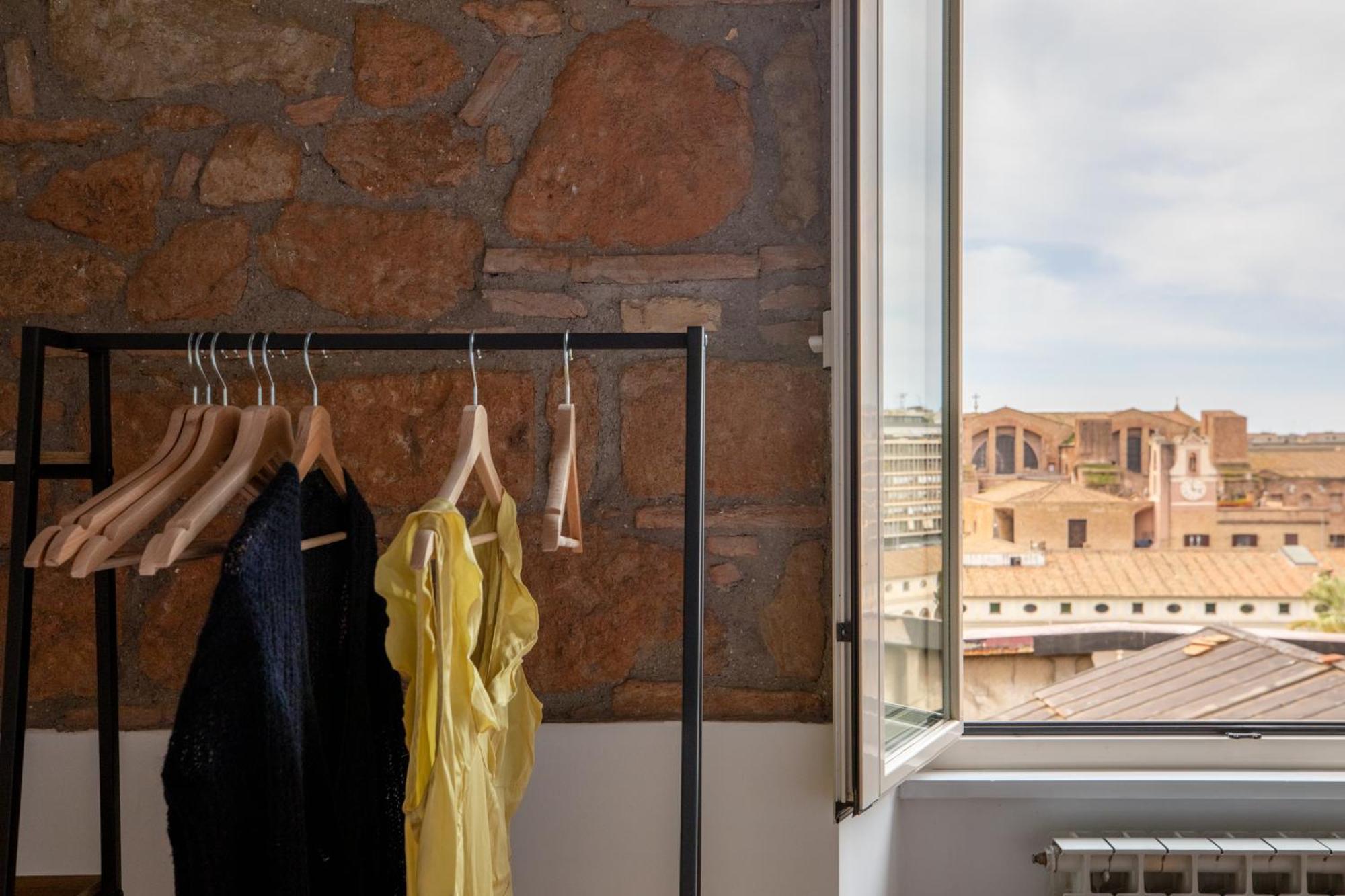 Iflat Minimal Design In The Heart Of Appartamento