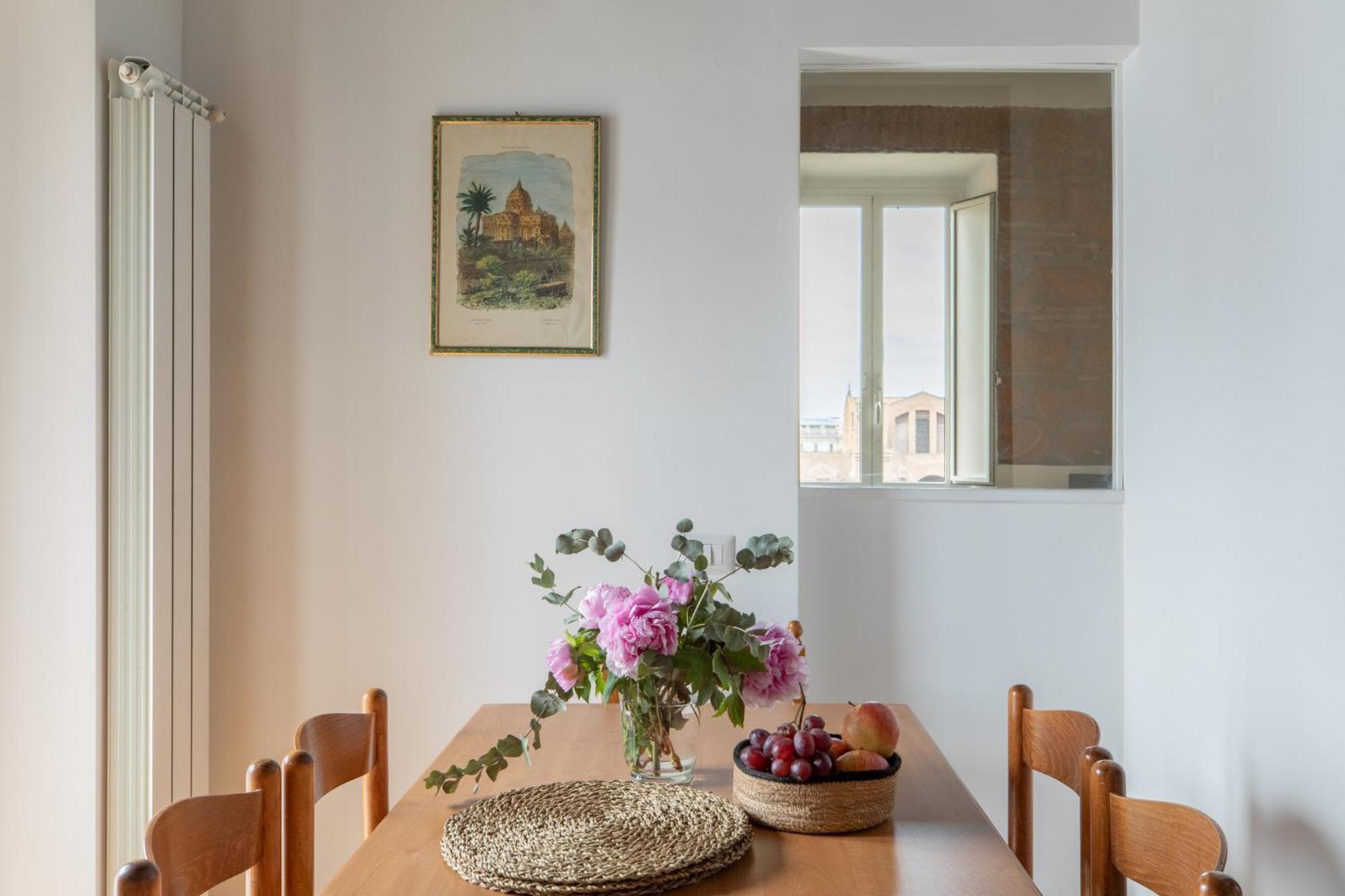 Iflat Minimal Design In The Heart Of Apartamento *